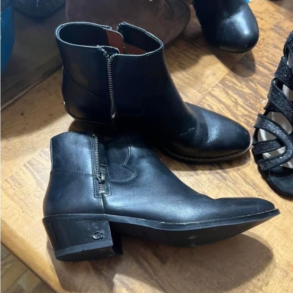 Coach 5.5 brand new